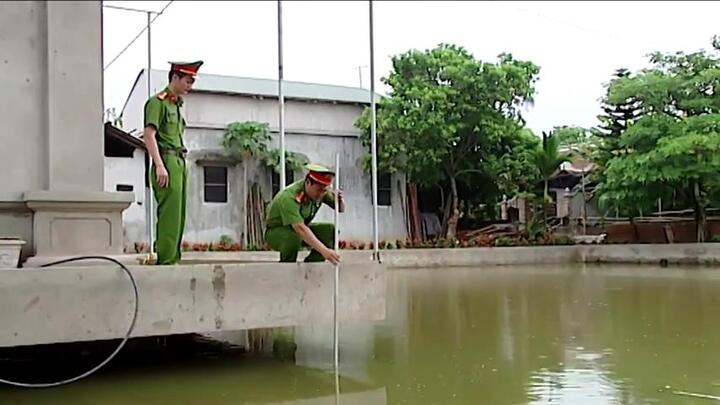 Hà Nội: 4 người chết đuối thương tâm tại ao làng sâu 1,6m