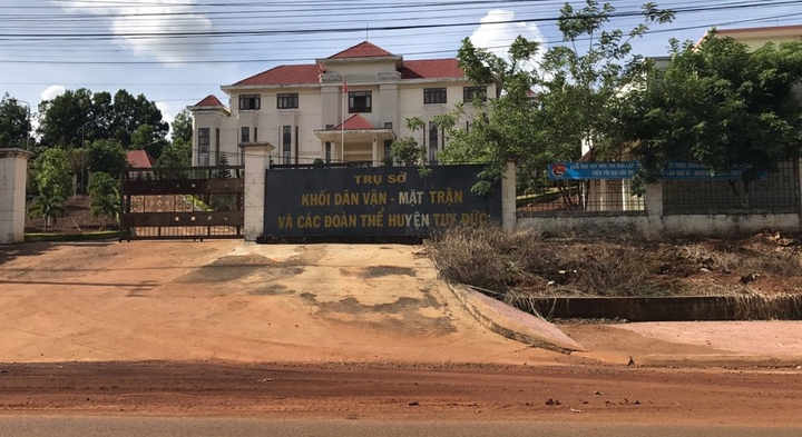 Con gái nguyên Bí thư huyện được bổ nhiệm 'thần tốc': Sở Nội vụ vào cuộc làm rõ