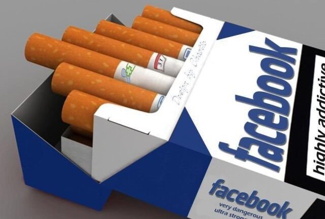 Video: Các dấu hiệu chứng tỏ bạn là 'con nghiện' Facebook