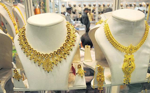 Giá vàng hôm nay 8/7: Tiếp tục giảm mạnh, đầu tư sẽ sinh lời