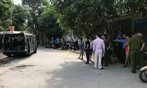Nữ công nhân chết trong tư thế treo cổ trước cổng khu trọ ở Hải Dương