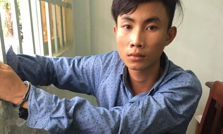 Thanh niên nhét chanh vào miệng nữ công nhân để cướp tài sản