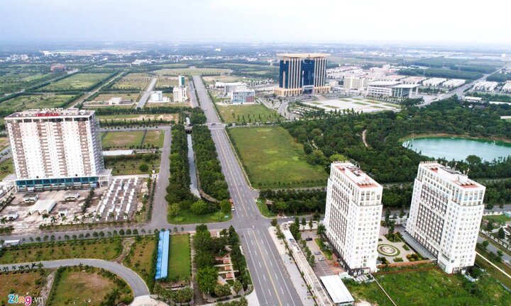 Vì sao thành phố hiện đại, rộng 1.000 ha nhiều năm hoang vắng ở Bình Dương?