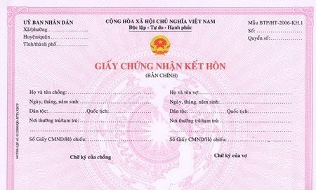 Chưa thể bỏ ngay giấy chứng nhận độc thân khi đăng ký kết hôn