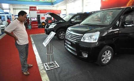 Cơ hội mua ô tô giá rẻ của người Việt Nam: Khép lại giấc mơ?