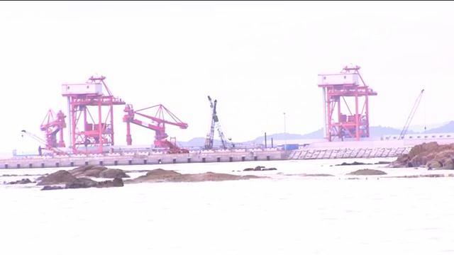 Cấp phép nhận chìm 1 triệu m³ bùn thải ở Vĩnh Tân: Chuyên gia lo lắng