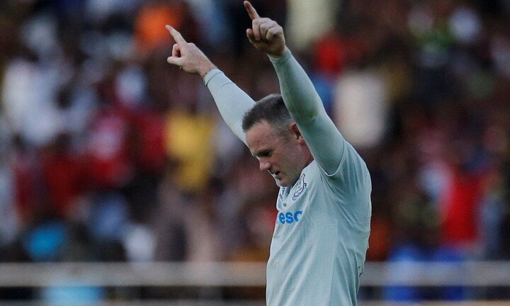 Video: Lacazette 'khai hỏa', Rooney khiến MU ngẩn ngơ với bàn thắng siêu phẩm