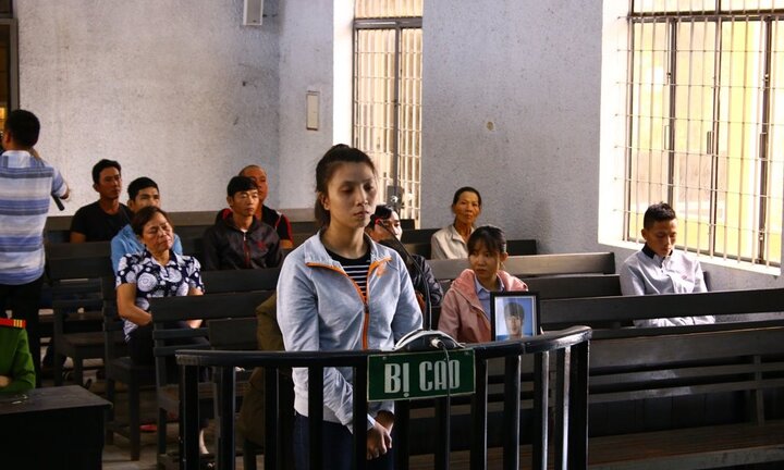 Đâm chết bạn của chồng, 9X lĩnh 12 năm tù