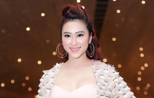 Thuỳ Trang ngày càng táo bạo, gợi cảm hậu Miss Ngôi sao