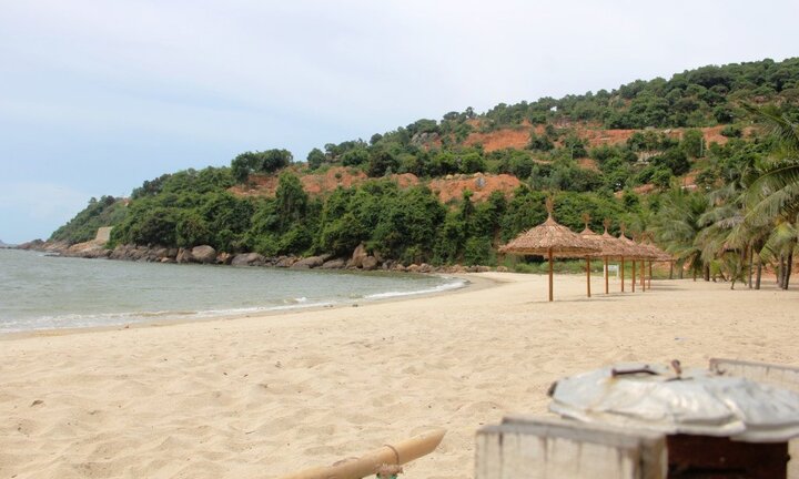 Sạt lở quanh 40 móng biệt thự trái phép trên núi Sơn Trà nguy hiểm thế nào?