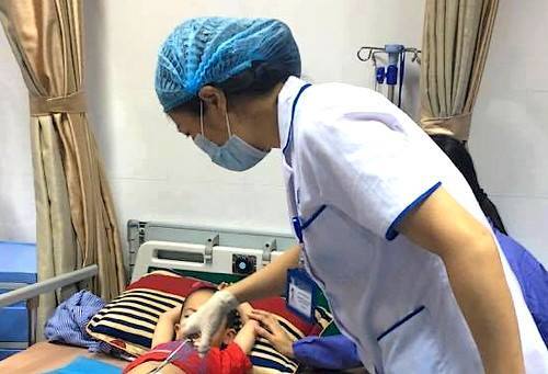 Bộ Y tế yêu cầu truy nguyên nhân hàng loạt trẻ bị sùi mào gà ở Hưng Yên