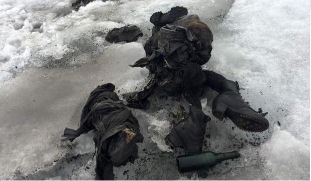 75 năm đóng băng trên núi cao, thi thể cặp đôi còn nguyên vẹn như xác ướp