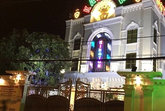 Ẩu đả trong quán karaoke, 2 người chết: Thông tin mới nhất