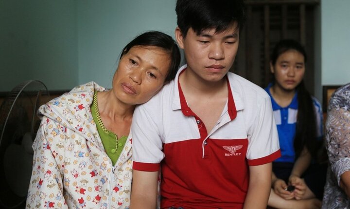 Thí sinh được 27,35 điểm không đủ điều kiện vào Học viện Quân y