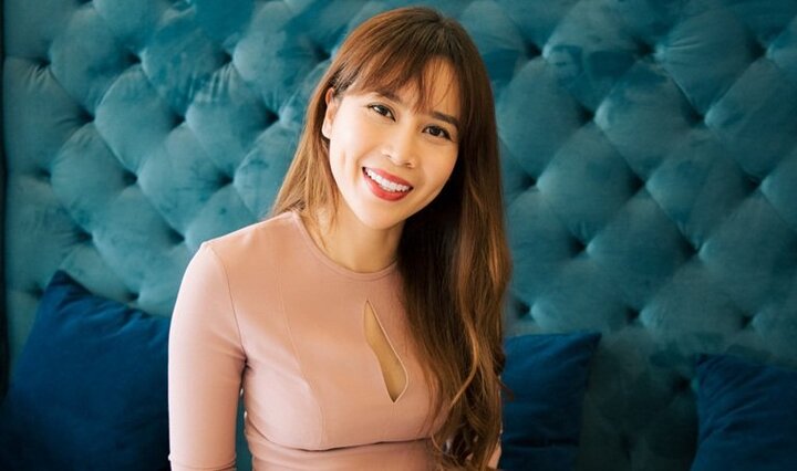 Con ca sĩ Lưu Hương Giang: 'Mũi mẹ đã đẹp thế rồi mà còn sửa chi'