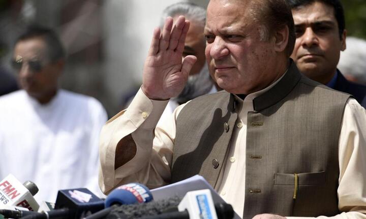 Thủ tướng Pakistan bị phế truất lần thứ ba