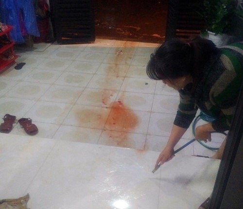 Truy tìm nhóm côn đồ nổ súng trong đêm khiến nhiều người thương vong