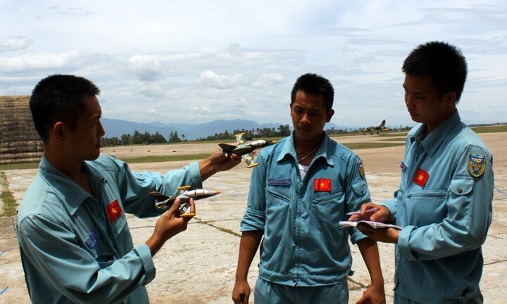 Điểm chuẩn Cao Đẳng Sĩ Quan Không Quân năm 2017