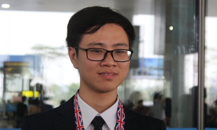 Nam sinh giành huy chương Bạc Olympic Sinh học quốc tế: Tự học là yếu tố quyết định thành công