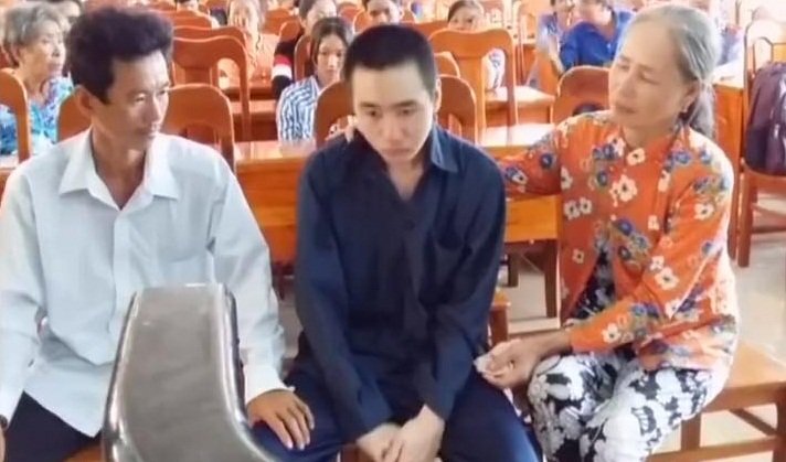 Hiếp, giết bé gái 10 tuổi, nam sinh lớp 12 lãnh 30 năm tù