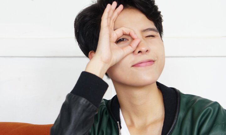 Video: Vũ Cát Tường hát hit 'Nắm lấy tay nhau' của Mỹ Tâm