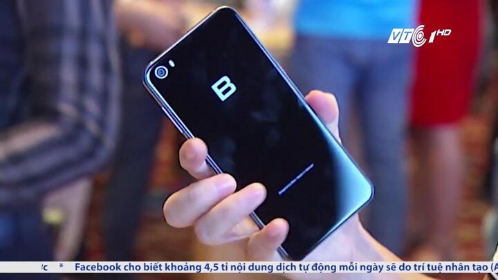 Bphone 2: Móc ví 10 triệu đồng có xứng đáng?