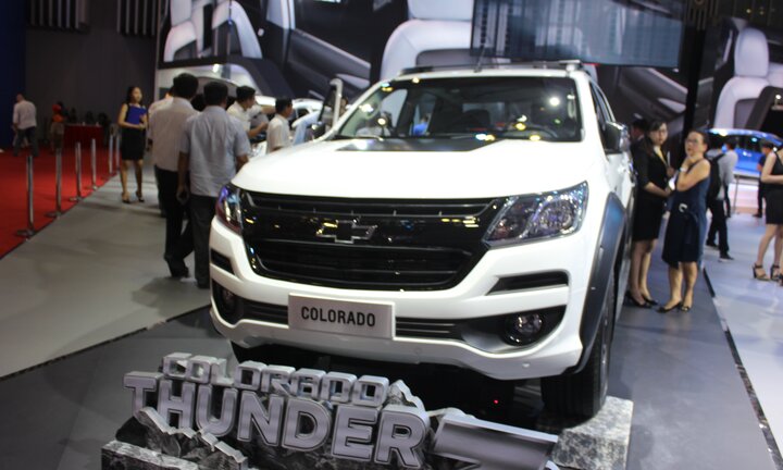 Doanh số bán xe ô tô tháng 7 giảm bất ngờ