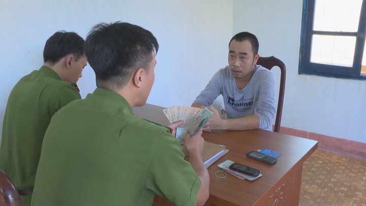 Triệt phá đường dây cá độ bóng đá hơn 30 tỷ đồng
