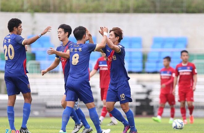 Trực tiếp U22 Việt Nam vs Busan