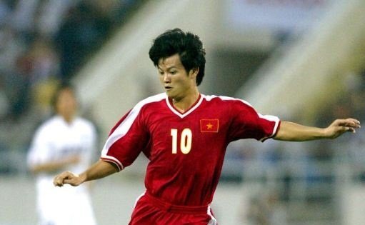 BLV Quang Huy: 'Bóng đá Việt Nam, không còn ai xuất chúng như Văn Quyến nữa'