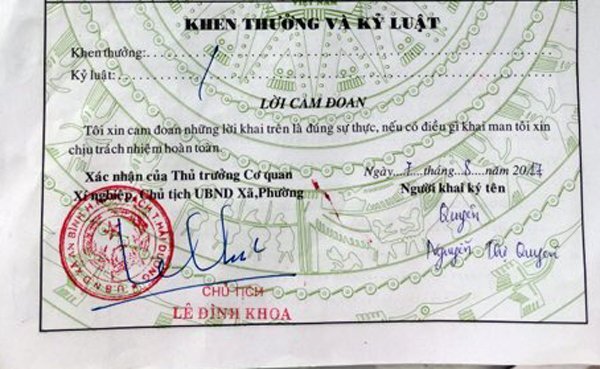 Phó chủ tịch xã ‘phê bình cả nhà’ cô gái trong lý lịch: Đã có ‘bút phê’ mới của chủ tịch