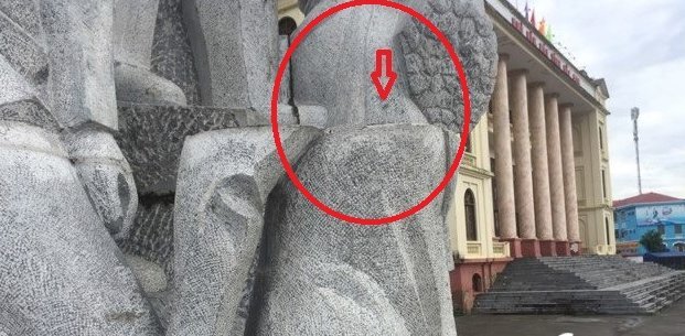 Tượng đài Chiến thắng ở Bắc Kạn đổ do bé trai đu lên: 'Phải kiểm tra chất lượng công trình'