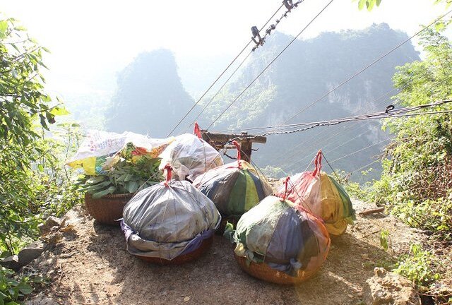 Xem na Lạng Sơn 'bay' từ độ cao 1.000m xuống núi