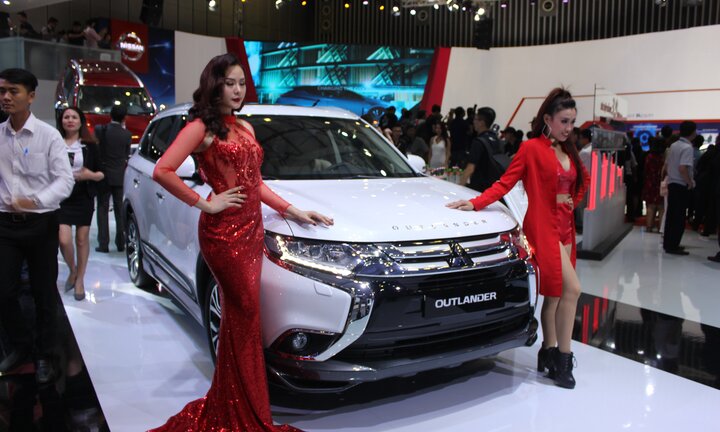 Mitsubishi giảm kỷ lục trong tháng 8, đại lý chịu lỗ tới 210 triệu đồng