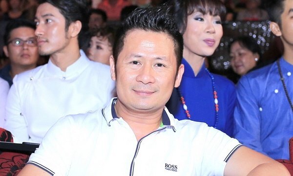 Bằng Kiều, Trác Thúy Miêu say sưa ngồi xem kịch