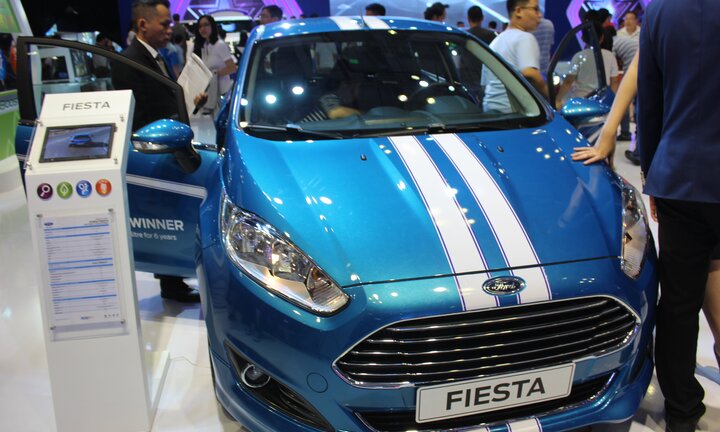 Không chịu thua kém, Ford giảm 40-50 triệu đồng một số mẫu xe trong tháng 8