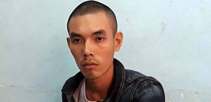 Mâu thuẫn trong quán nhậu, nam thanh niên cầm gạch ném chết người