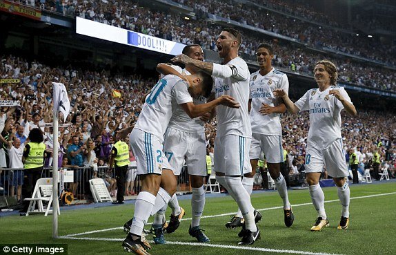 Real thắng dễ Barca, giành Siêu cúp Tây Ban Nha