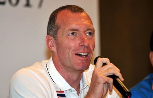 Trách oan ban tổ chức SEA Games, HLV Thái Lan tự nhận sai