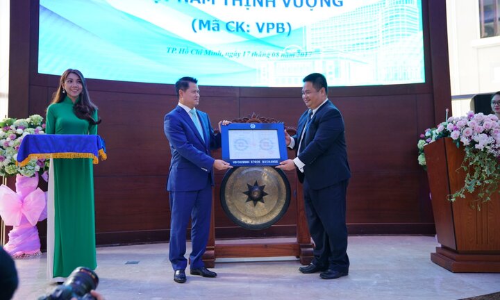 1,33 tỷ cổ phiếu VPB chính thức niêm yết tại HOSE