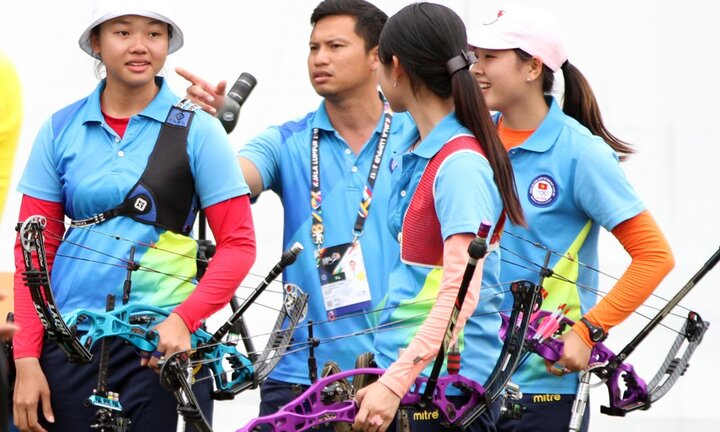 Lịch thi đấu SEA Games 29 ngày 18/8: Việt Nam, Thái Lan đá 'chung kết' futsal ngay trận ra quân
