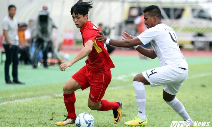 Công Phượng ghi toàn siêu phẩm: Bớt một chút cá nhân để hoàn hảo