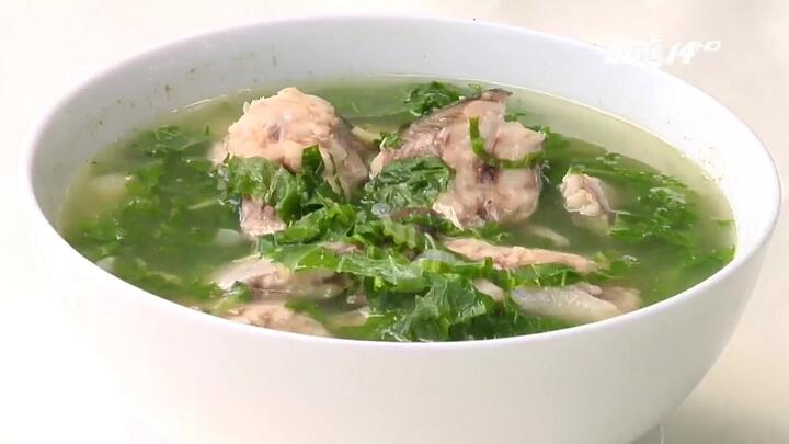 Cách làm canh cá thát lát nấu cải xanh mát lành, bổ dưỡng