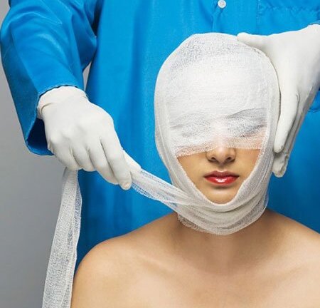 Nếu muốn phẫu thuật thẩm mỹ, bạn hãy lường trước 9 nguy cơ này