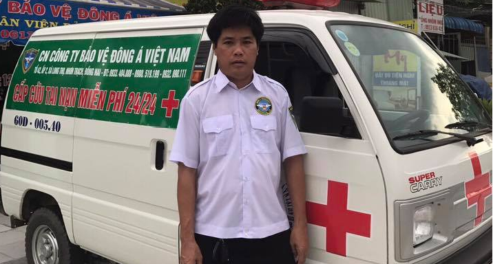Người đàn ông mua 2 ô tô chở bệnh nhân miễn phí ở Đồng Nai