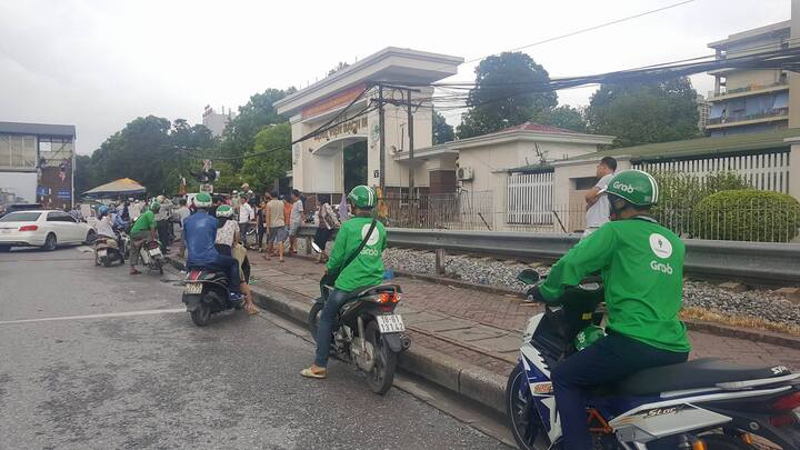 Tài xế đình công phản đối tăng chiết khấu lên 20%: Grab nói gì?