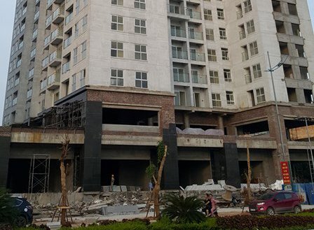 Rơi thang máy phụ, 3 công nhân thiệt mạng tại chỗ