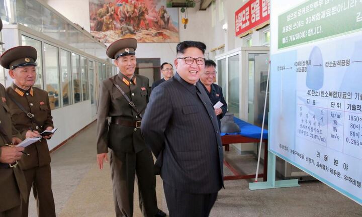 Lãnh đạo Triều Tiên chỉ đạo sản xuất thêm động cơ tên lửa, đầu đạn hạt nhân