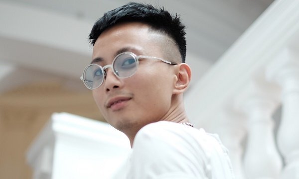 Chủ nhân ca khúc 'Yêu 5' khiến fan đứng ngồi không yên với hit mới