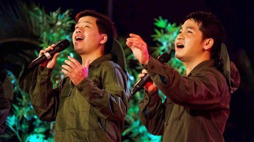 'Sáng tác nhạc đỏ hiện nay chưa đạt yêu cầu và cũng chưa đạt được tầm'